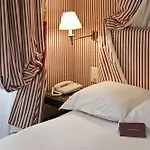 Le Belgrand Champs Elysees, Tapestry By Hilton 4* Parigi