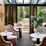 Hotel Le Belgrand Champs Elysees, Tapestry By Hilton Parigi