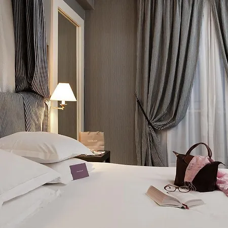 Le Belgrand Champs Elysees, Tapestry By Hilton Hotel Paris