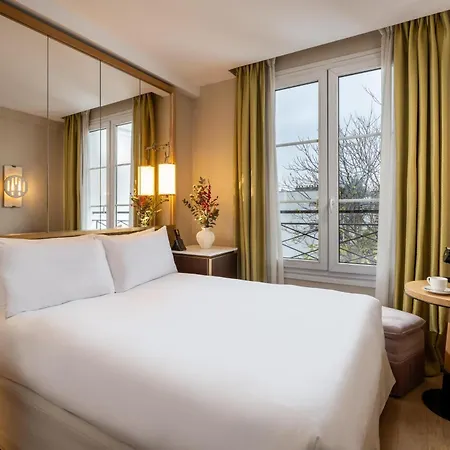 Hotel Le Belgrand Champs Elysees, Tapestry By Hilton Paris