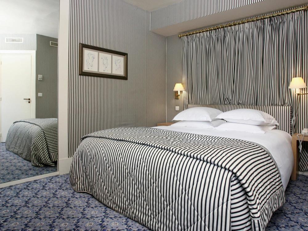 Hotel Le Belgrand Champs Elysees, Tapestry By Hilton