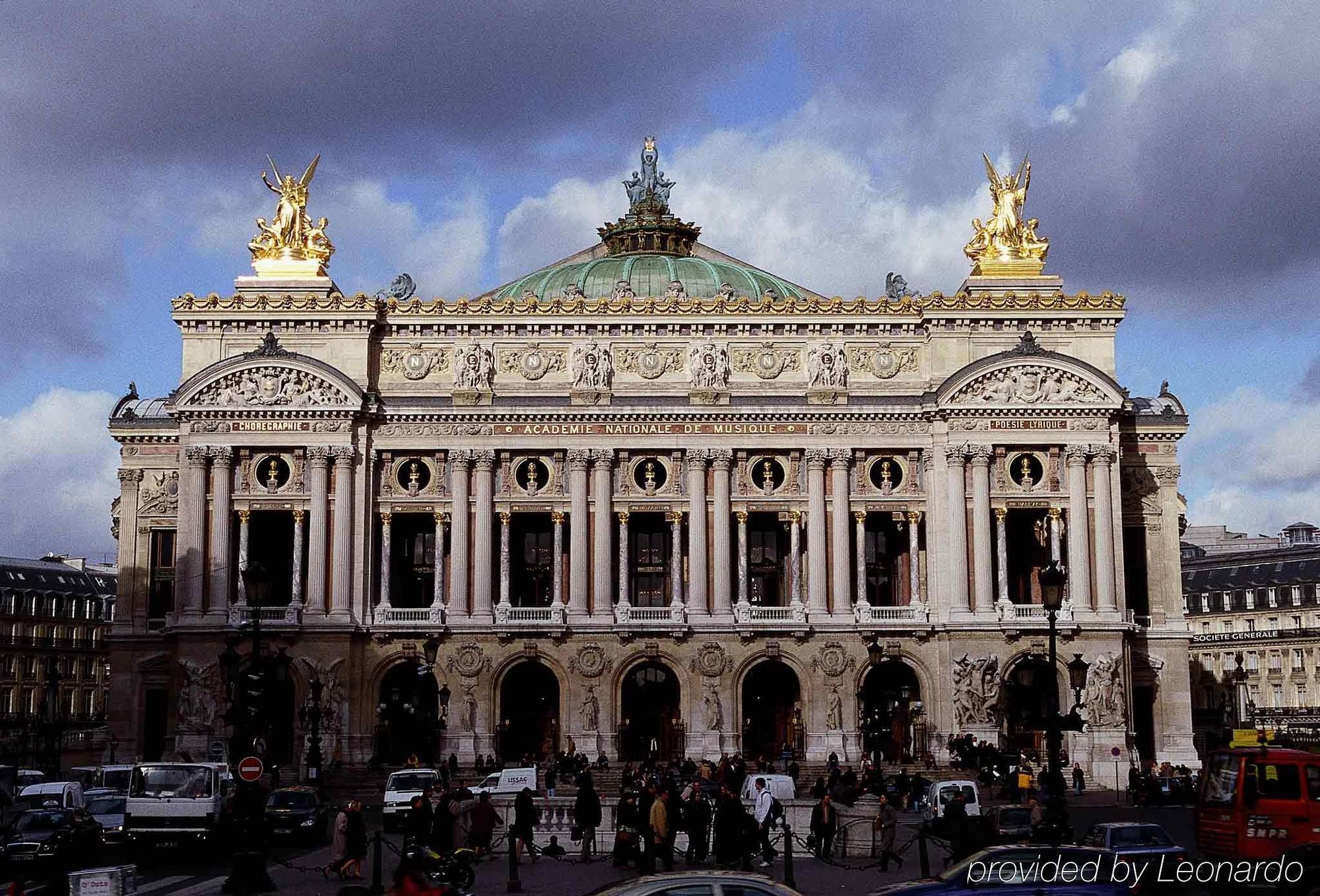 Le Belgrand Champs Elysees, Tapestry By Hilton Parigi