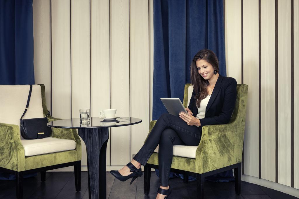 Le Belgrand Champs Elysees, Tapestry By Hilton Hotel